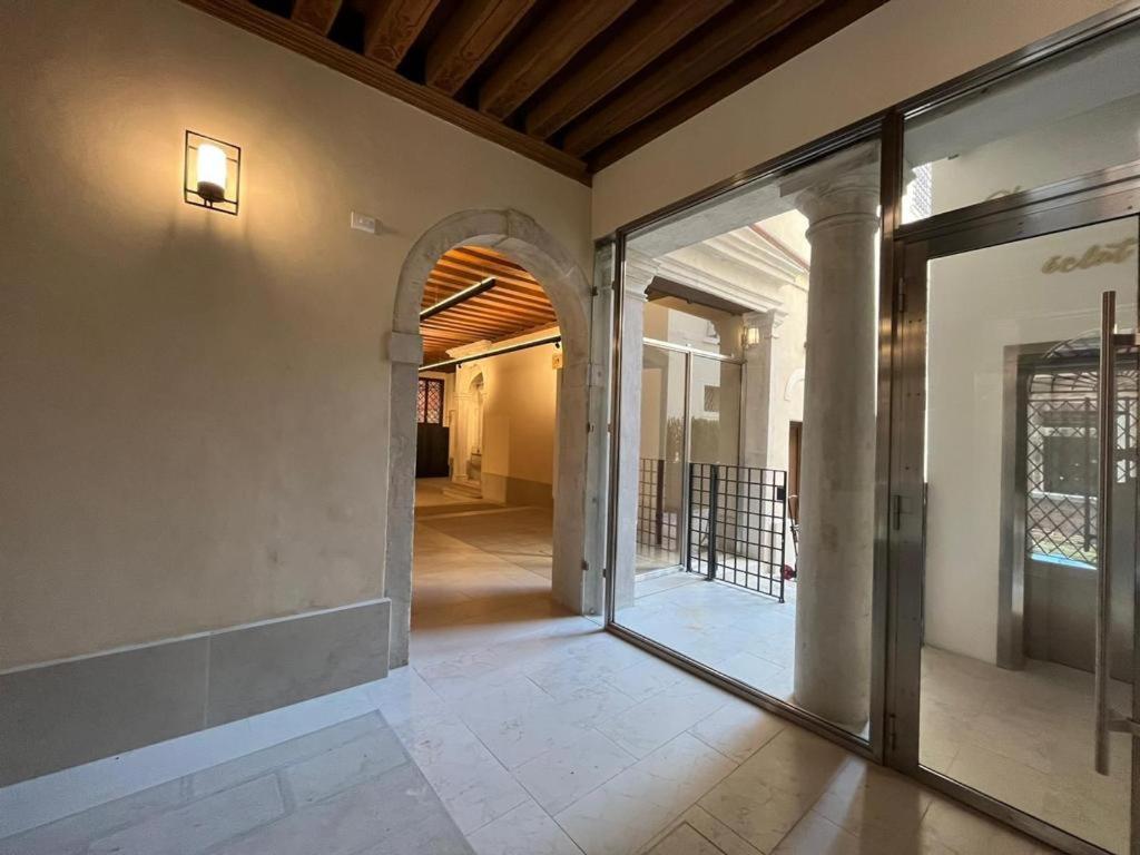 شقة Immobiliare Nk Palazzo Bonvicini البندقية المظهر الخارجي الصورة