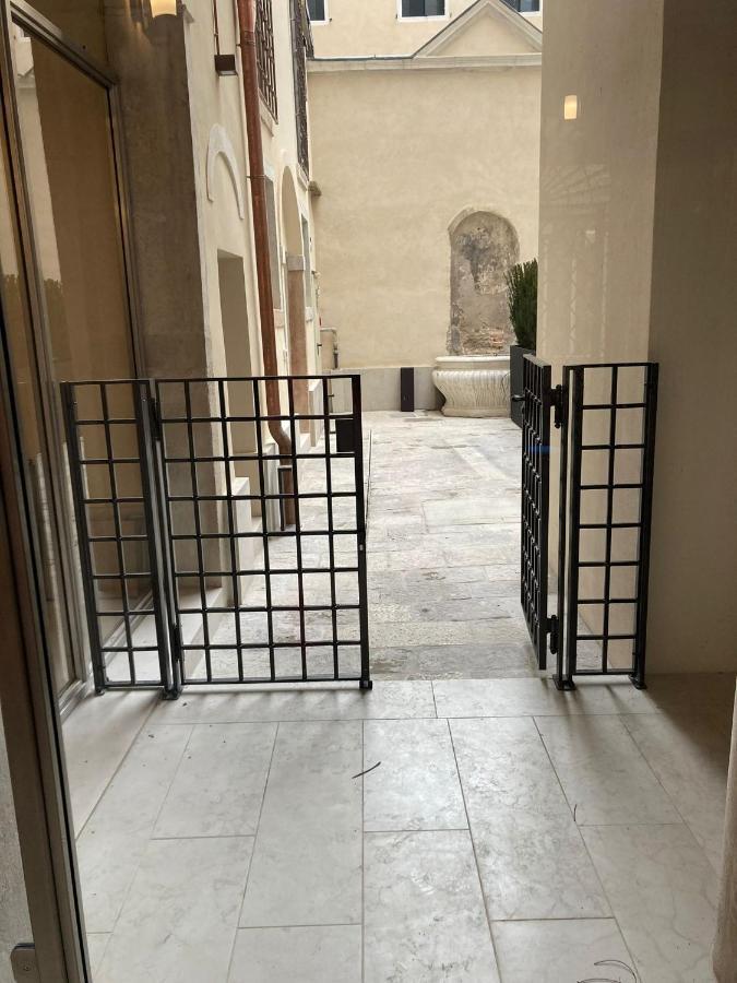 شقة Immobiliare Nk Palazzo Bonvicini البندقية المظهر الخارجي الصورة